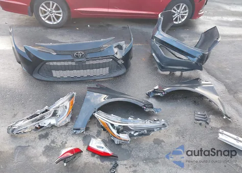 2022 Toyota Corolla Le z USA, uszkodzony, nr VIN JTDEPMAEXNJ212411